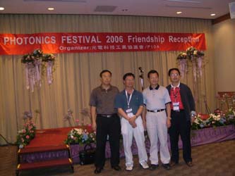 2702672006181143_2.gif